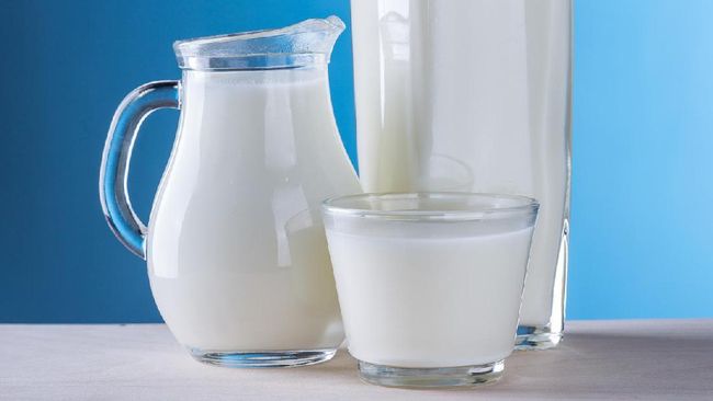 Perbedaan dan Kandungan Susu Full Cream dan Whole Milk